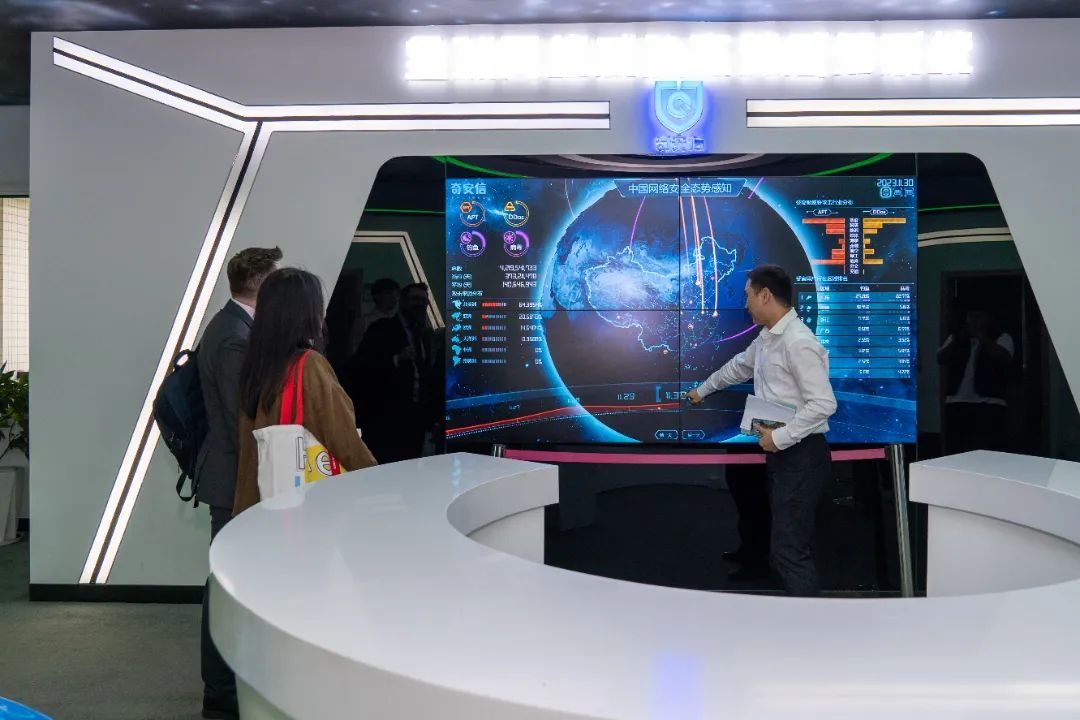 53e2d3e1acf246cda84cf0e40b512a18.jpg 53e2d3e1acf246cda84cf0e40b512a18.jpg