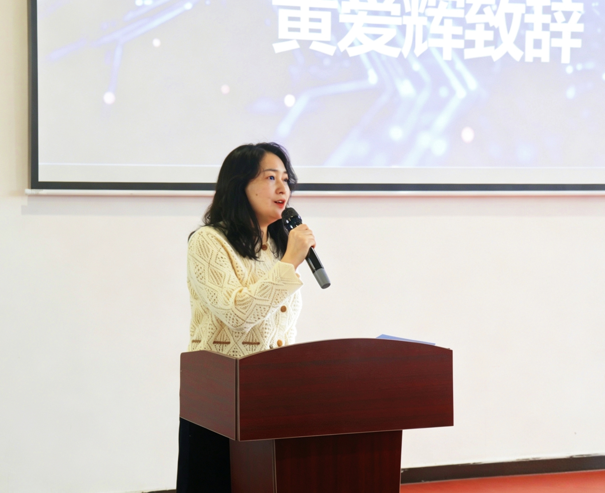 e653a97094f64617805efcc684cb1804.jpg