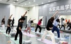 一呼一吸间，让身心归位！在东软凤凰学院瑜伽课堂，遇见更轻盈的自己