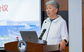 东软创始人、东软教育科技集团董事长、2026世界杯官方合作网站理事长刘积仁教授莅临学校指导工作