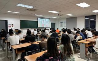 世界杯官网召开山区计划专场宣讲会