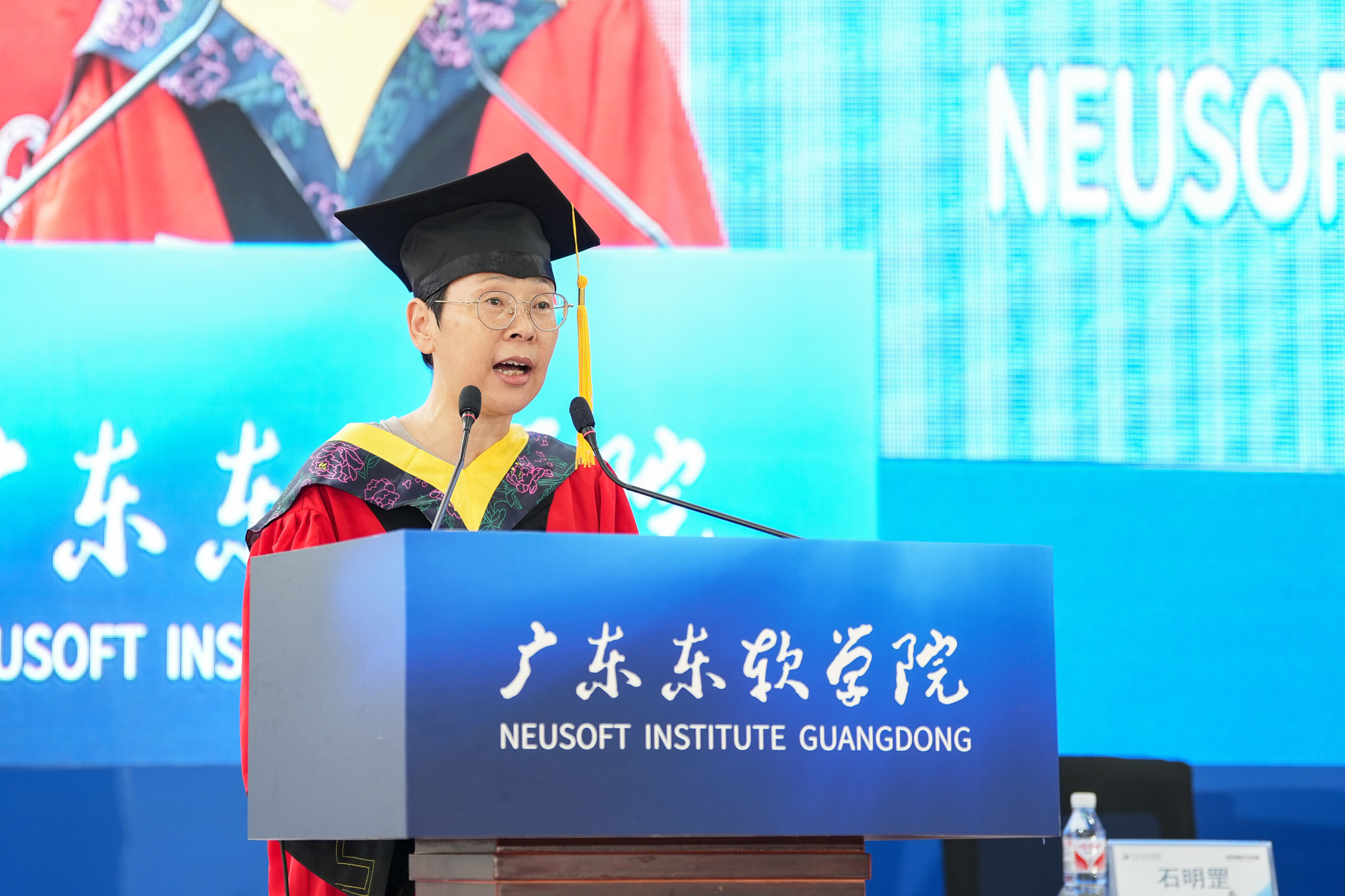 c525fe2a66964a8987c36e7dbbd849e0.jpg c525fe2a66964a8987c36e7dbbd849e0.jpg
