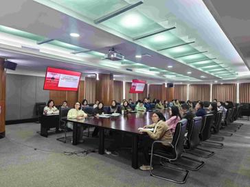 马克思主义学院组织全体教师专题学习“十五五”规划核心精神